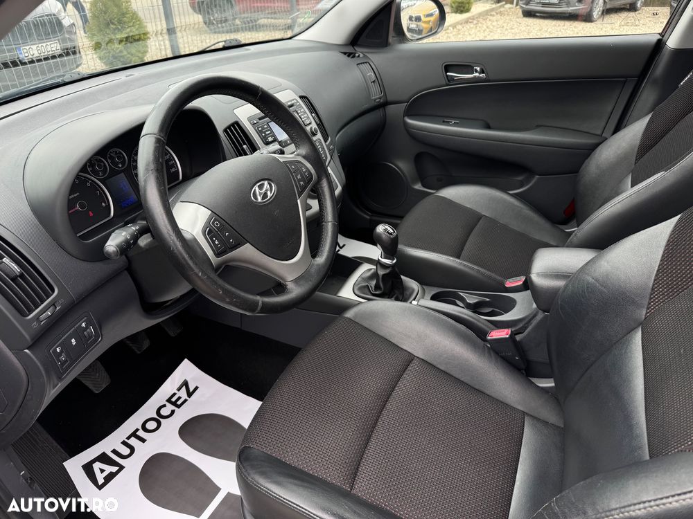 Hyundai i30 1.4 Comfort - 10