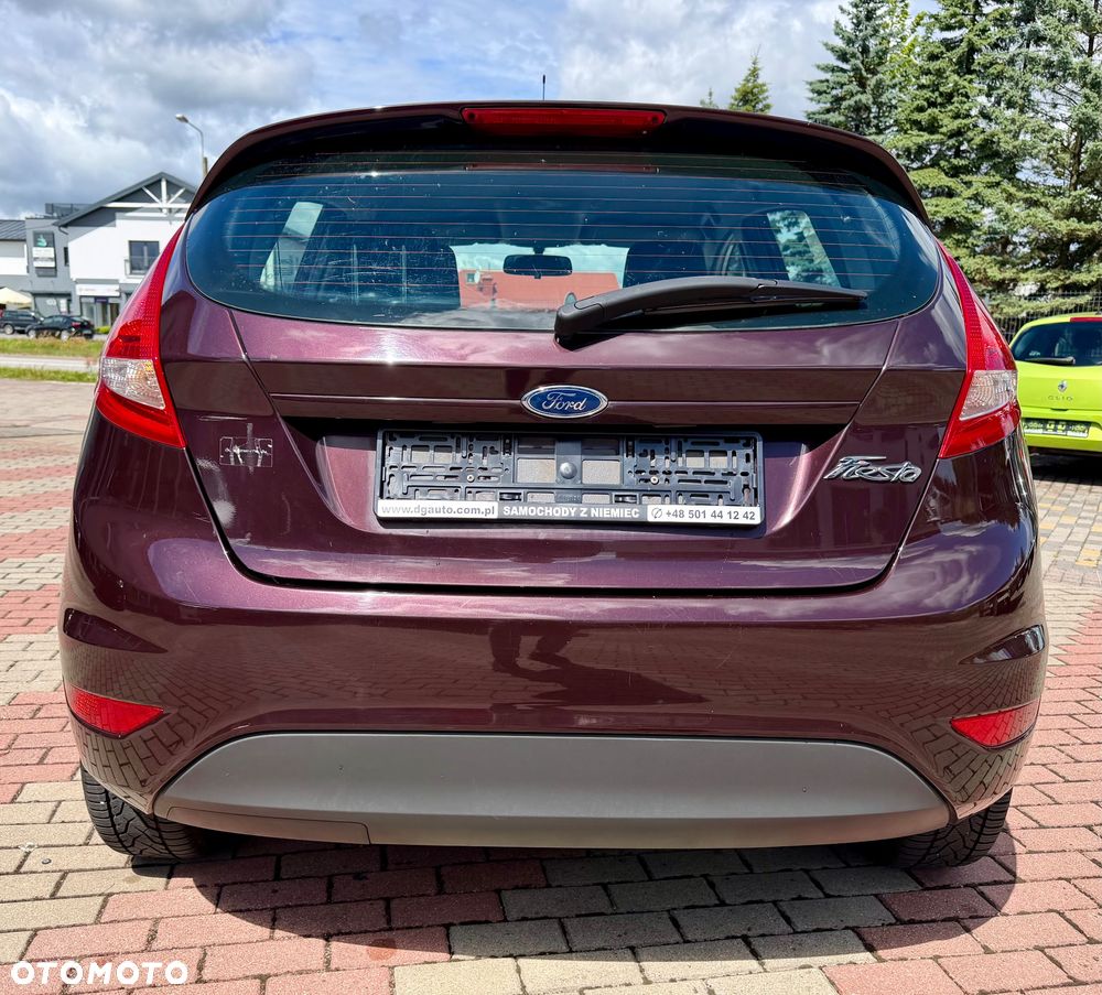 Ford Fiesta 1.25 Celebration - 7
