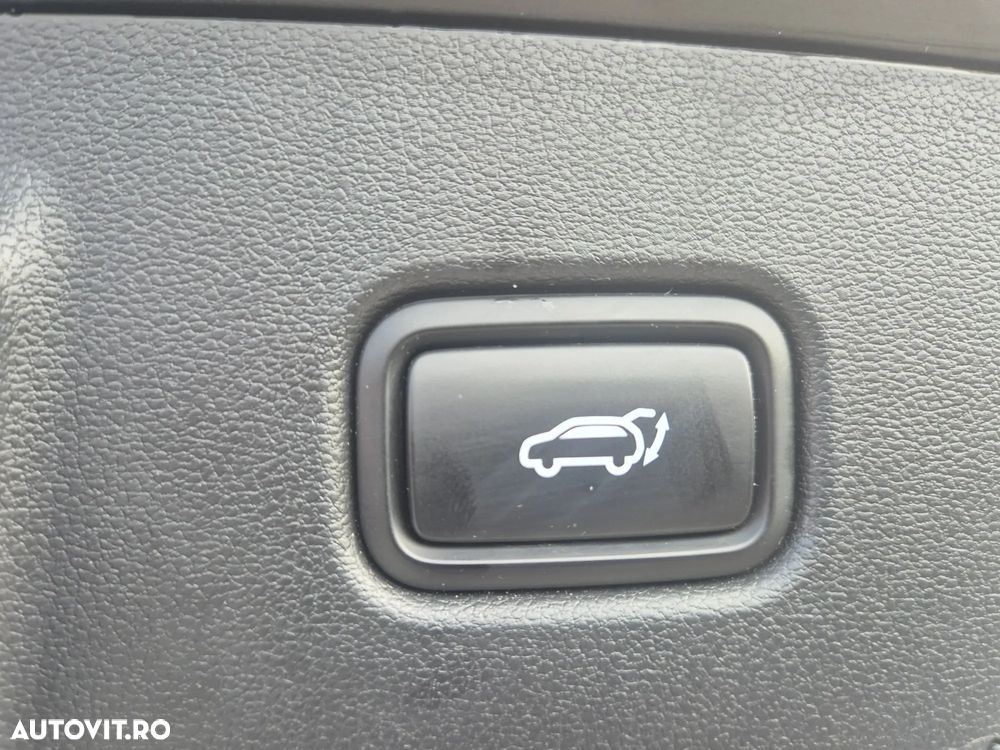 Hyundai Tucson PHEV 1.6 l 265 CP 4WD 6AT Luxury - 31