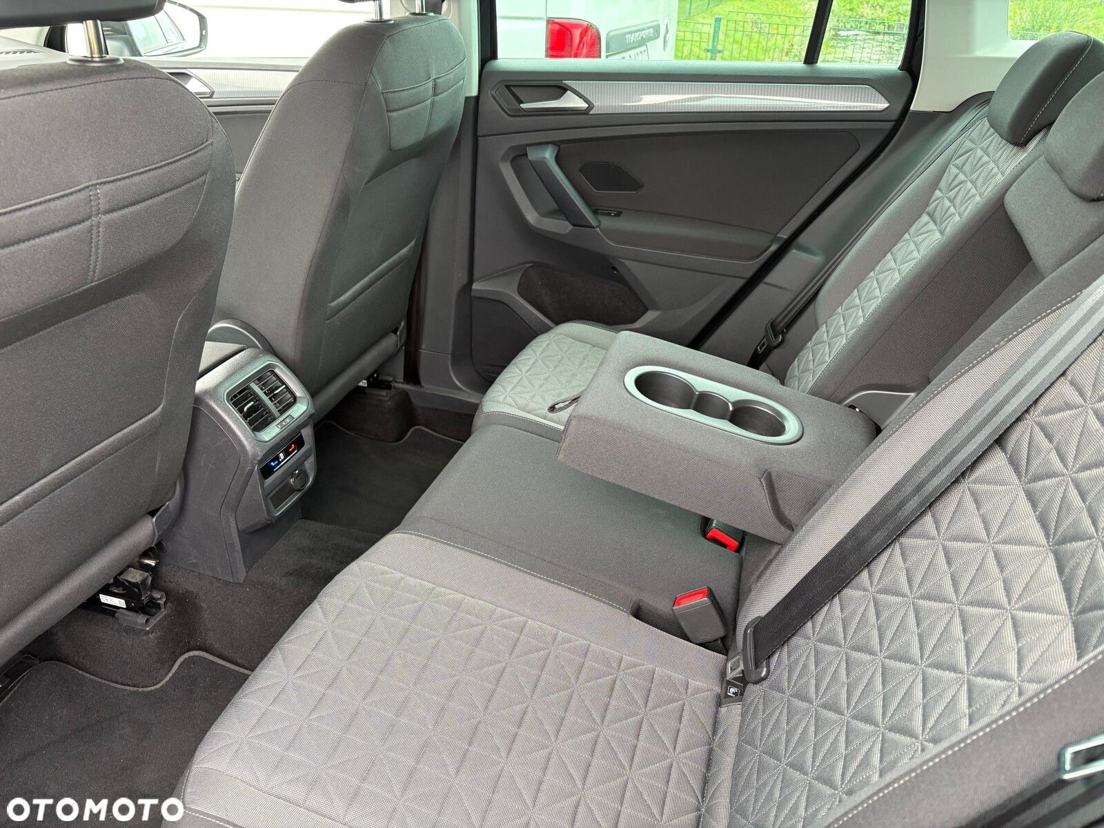 Volkswagen Tiguan 1.5 TSI EVO Life - 14