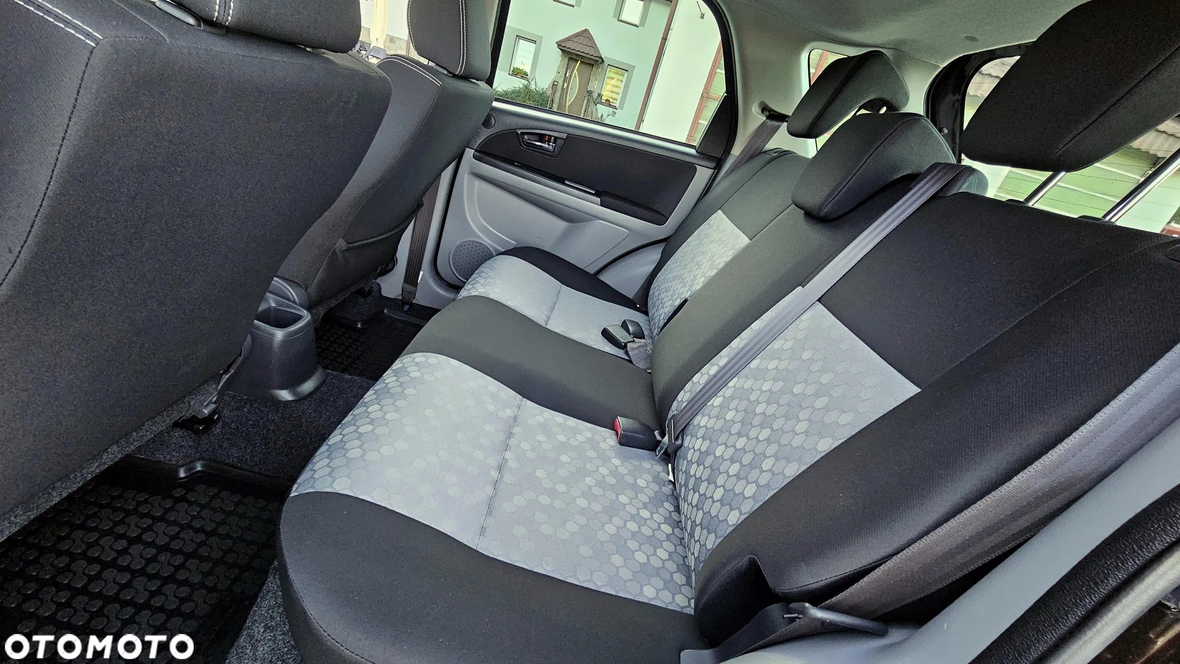 Suzuki SX4 1.6 Premium 4WD - 26