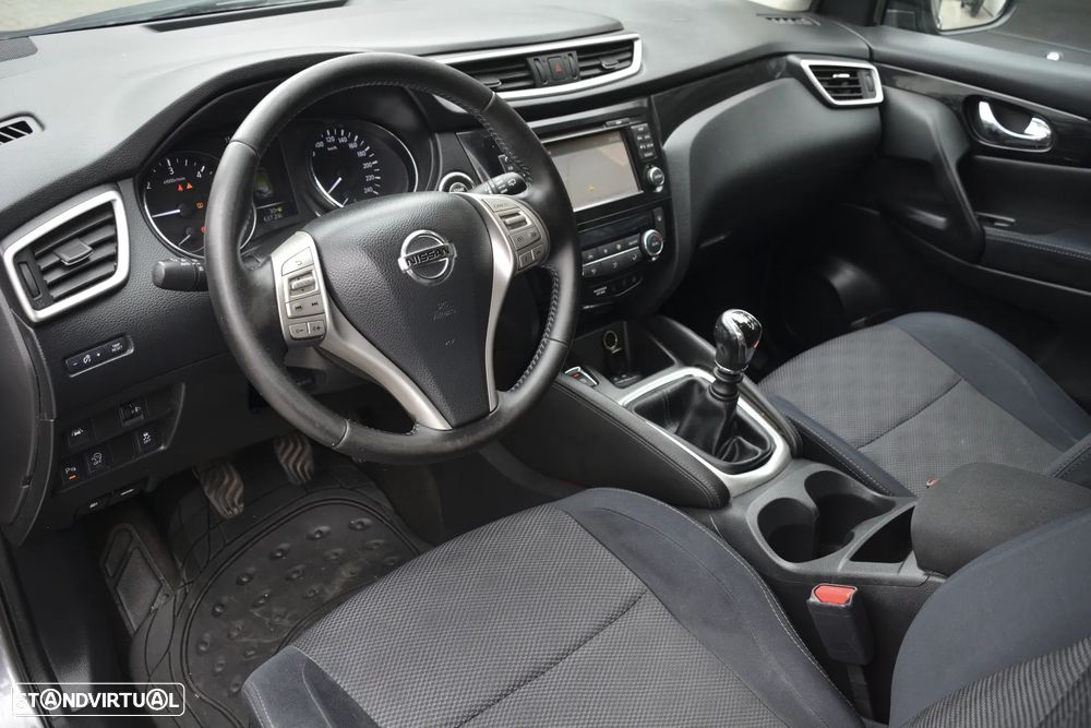 Nissan Qashqai 1.5 dCi DPF 360 - 4