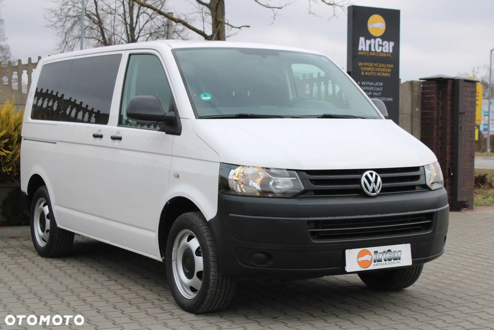 Volkswagen Transporter - 1