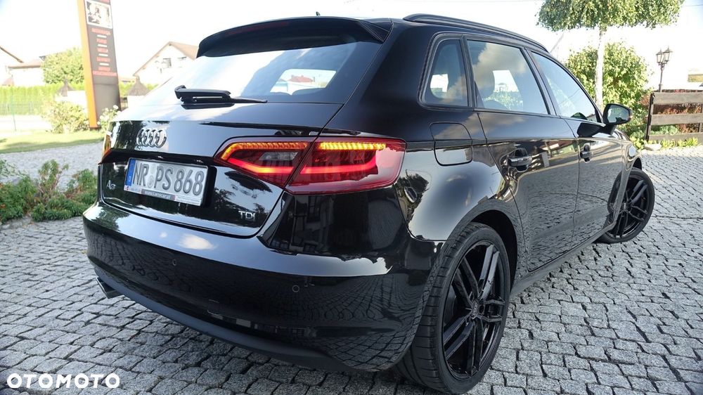 Audi A3 Sportback - 4
