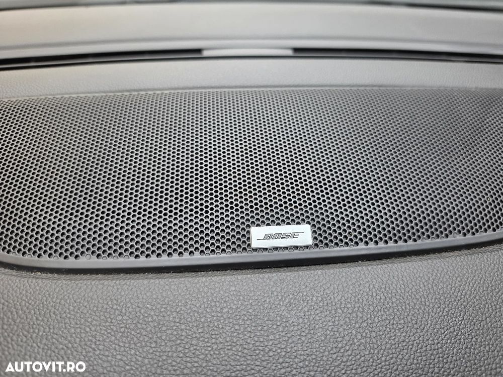 Renault Megane ENERGY dCi 130 GT LINE - 10