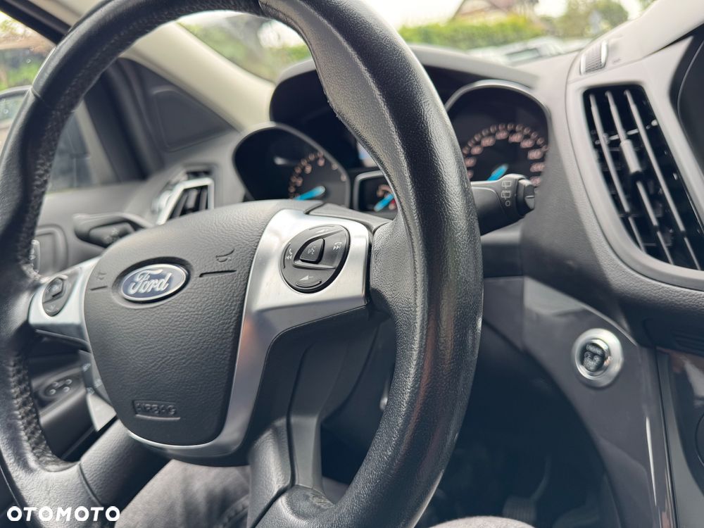 Ford Kuga 1.5 EcoBoost 2x4 Cool & Connect - 20