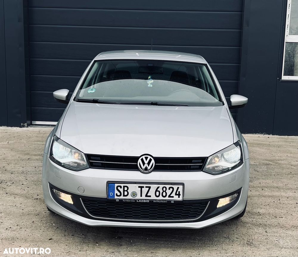 Volkswagen Polo - 1