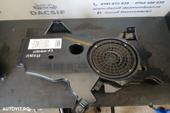Subwoofer auto 8P3035382E 8P3035382E Audi A3 8P/8PA [2th facelift] [2 - 1