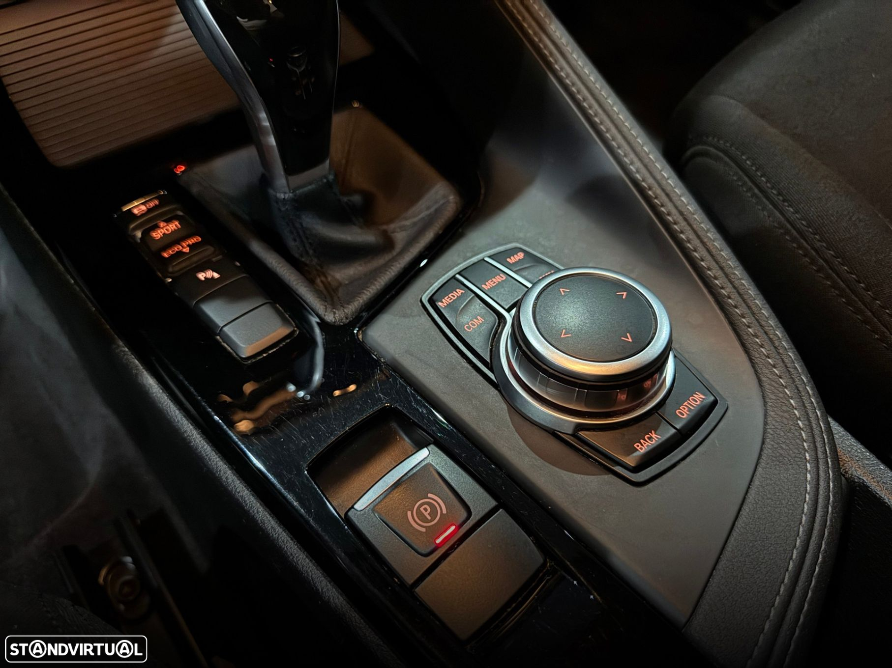 BMW X2 16 d sDrive Auto GoldPlay - 23