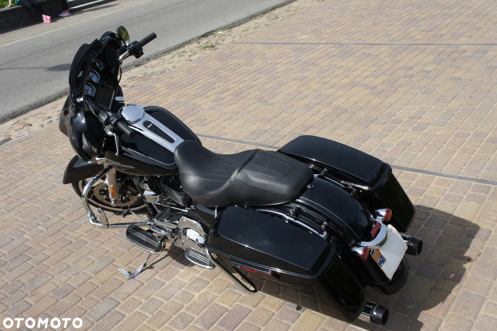 Harley-Davidson Touring Street Glide - 11