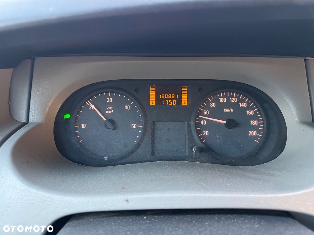 Opel Vivaro - 6