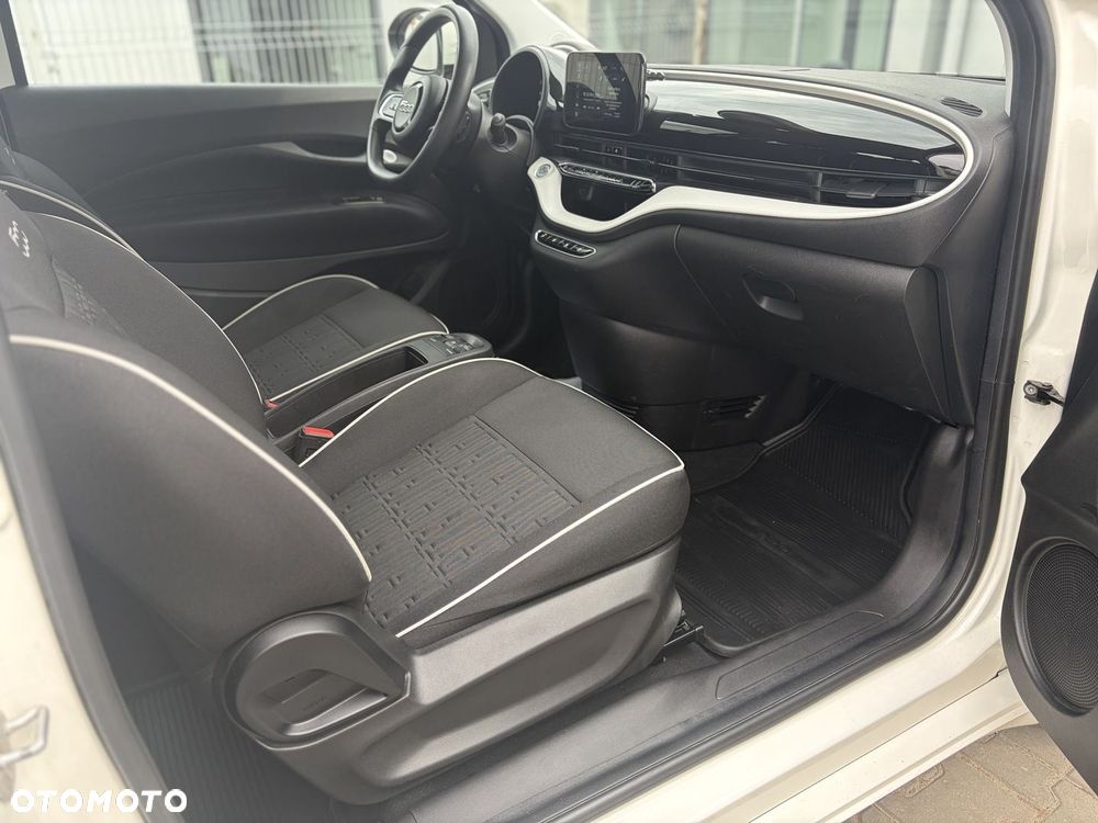 Fiat 500e - 10