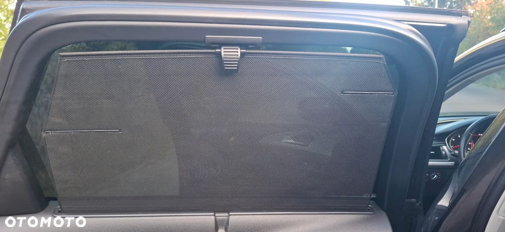 Audi A6 Avant 2.0 TDI ultra S tronic - 27