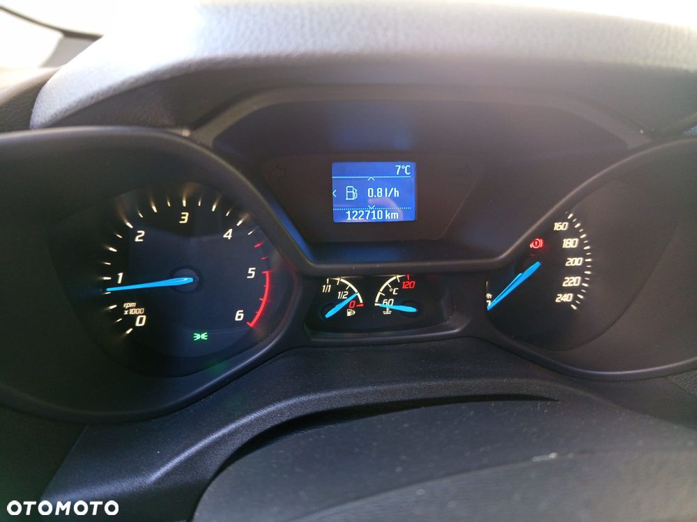 Ford Tourneo Connect Grand - 8