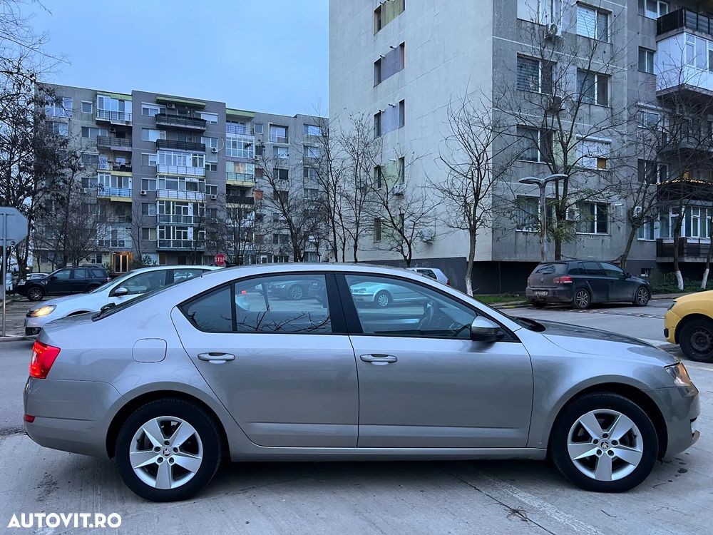 Skoda Octavia 1.6 TDI Ambition - 13