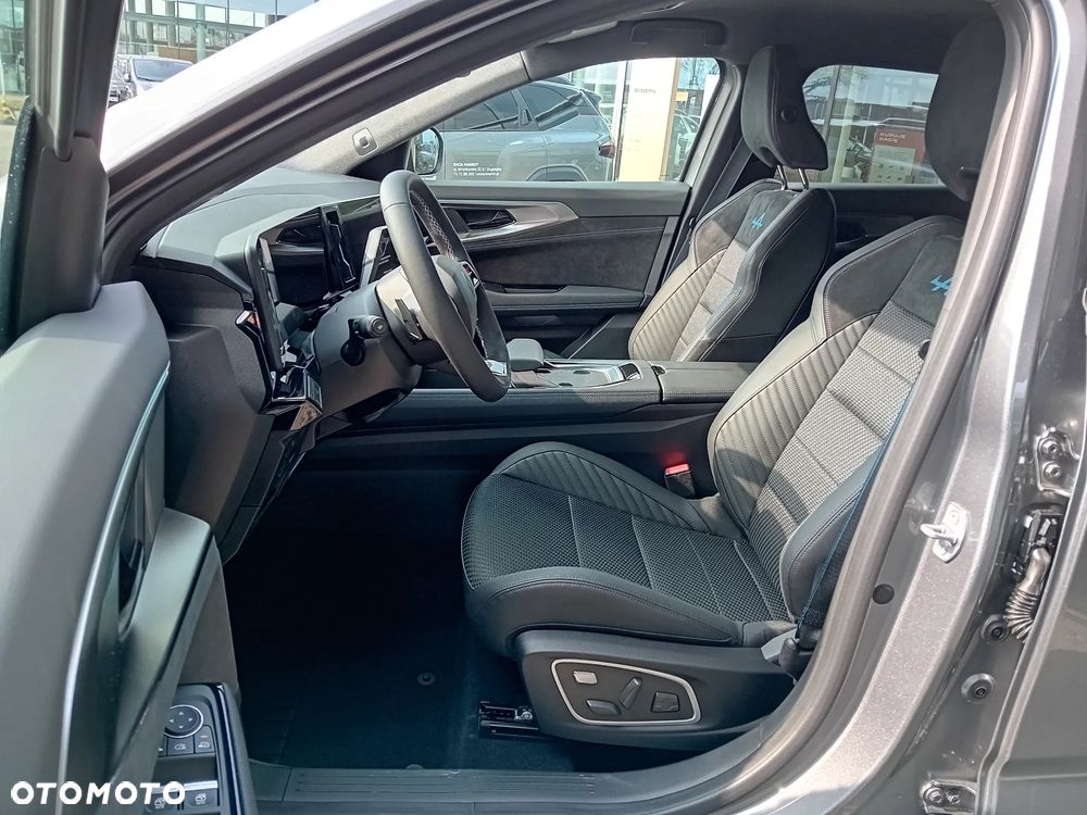 Renault Austral 1.3 TCe mHEV Esprit Alpine - 22