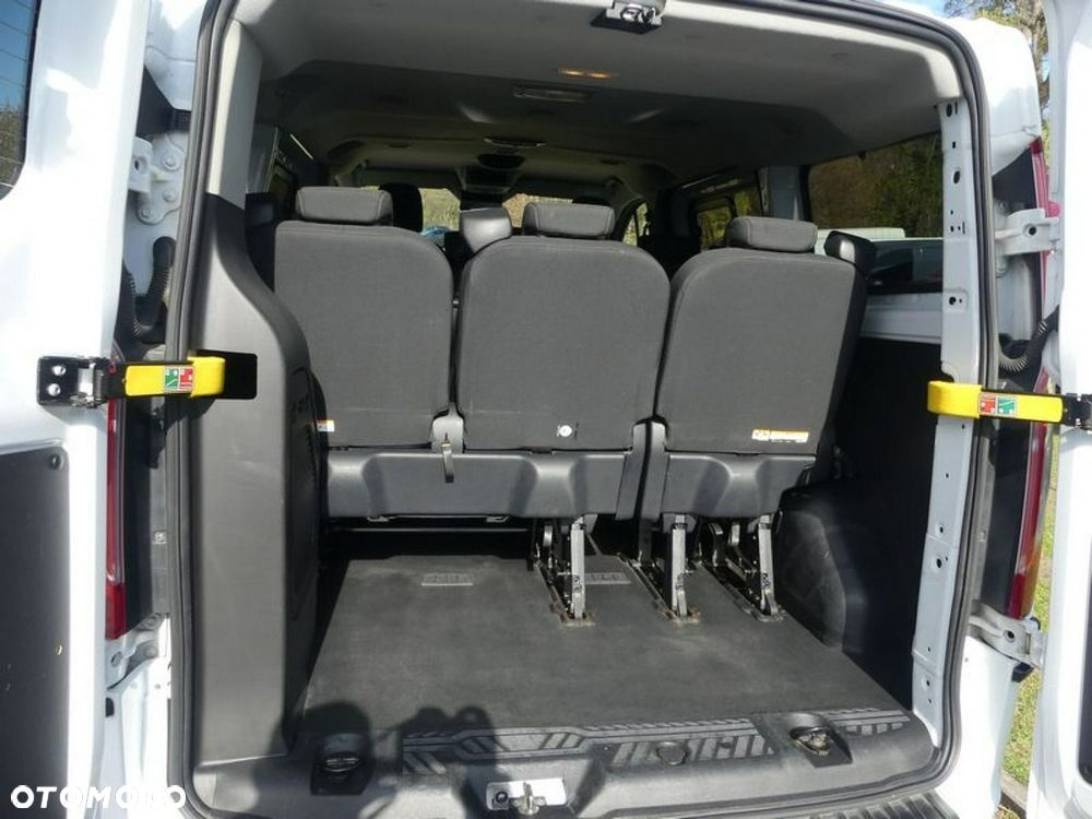 Ford Transit Custom - 22