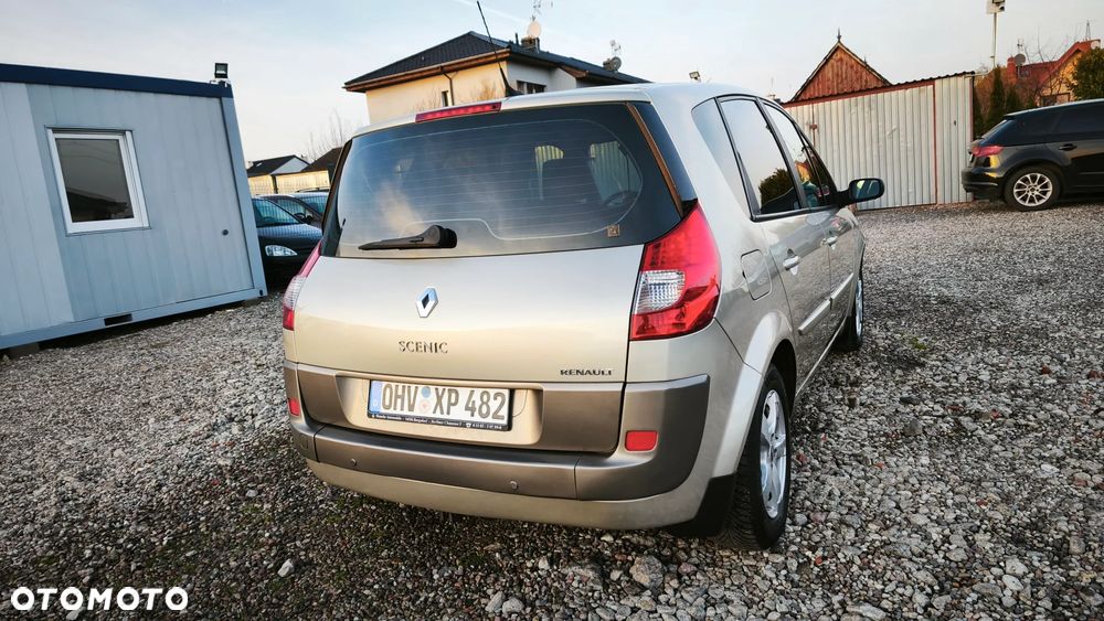 Renault Scenic - 8