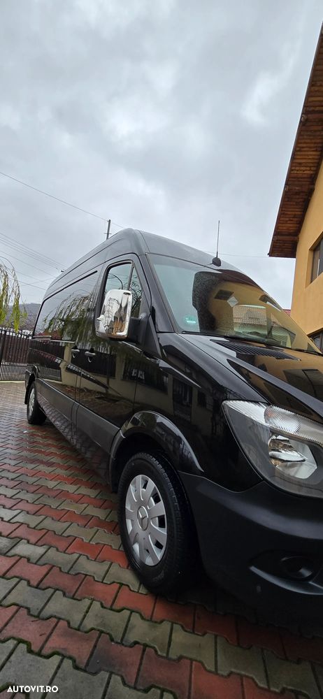 Mercedes-Benz Sprinter - 12