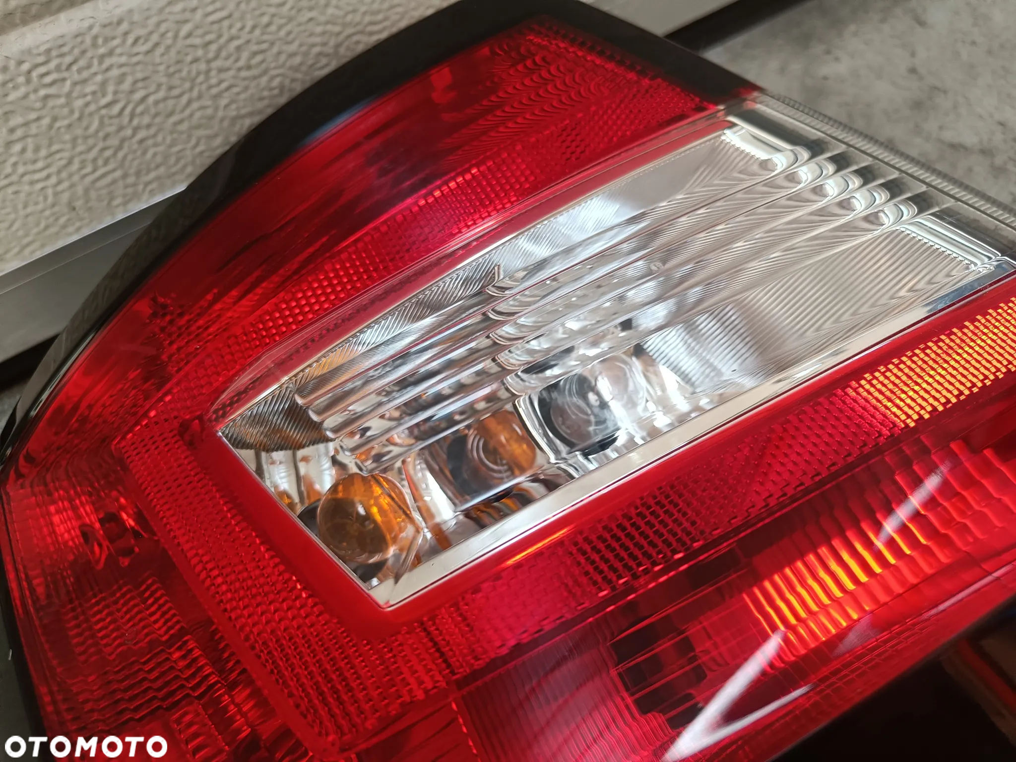Lampa Lewa Tylna Skoda Fabia 3 III HB hatchback Lewy Tył 6V6945095 - 6