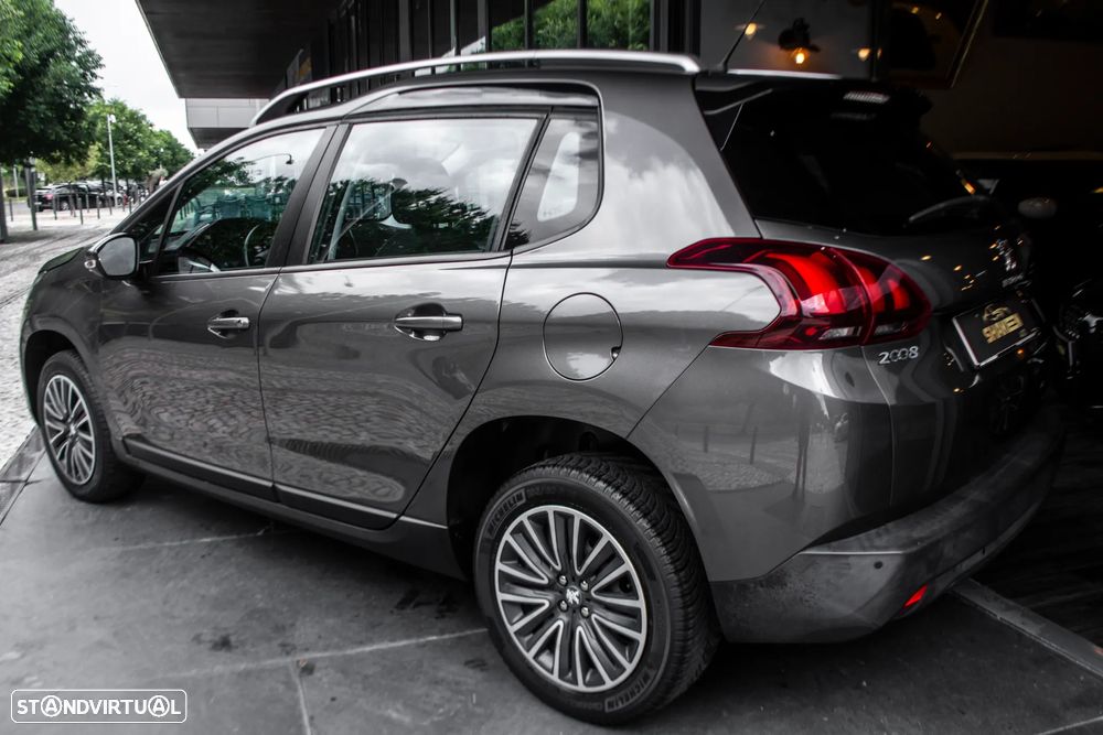 Peugeot 2008 1.2 PureTech Active - 3