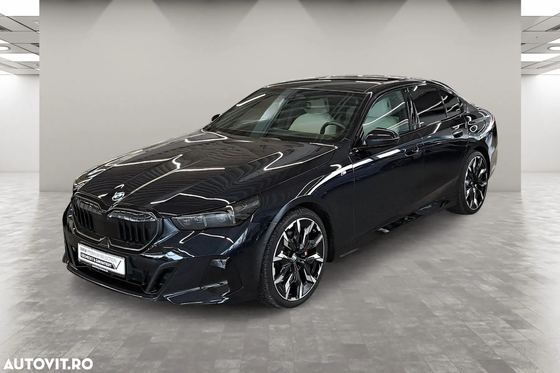 BMW Seria 5 520i Aut. - 2