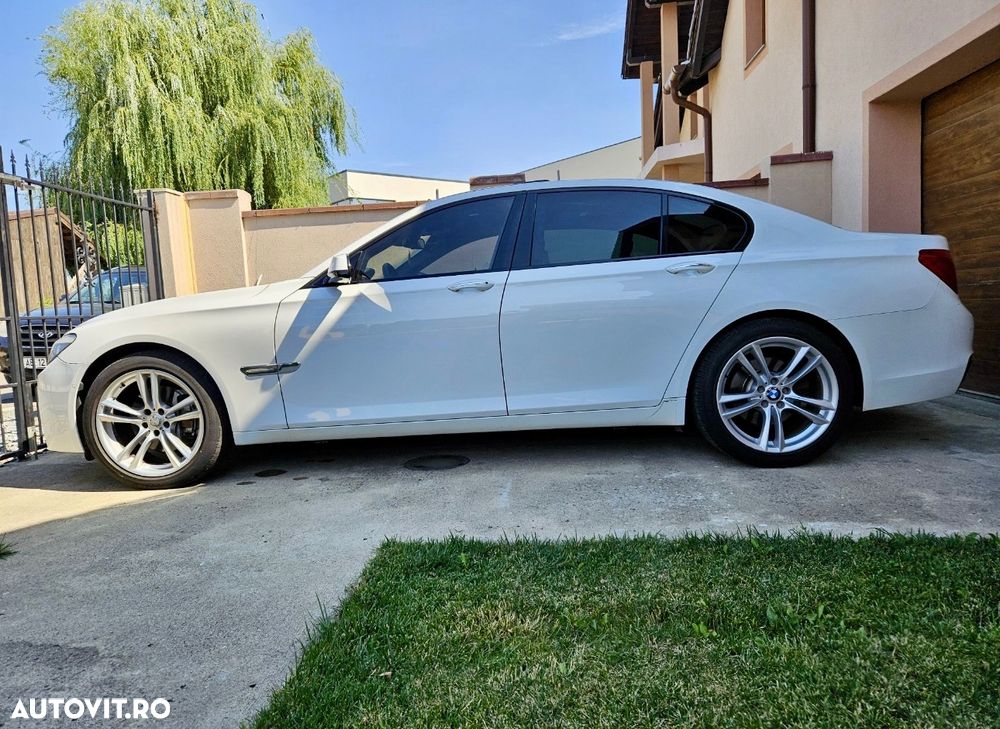 BMW Seria 7 740d Aut. - 2