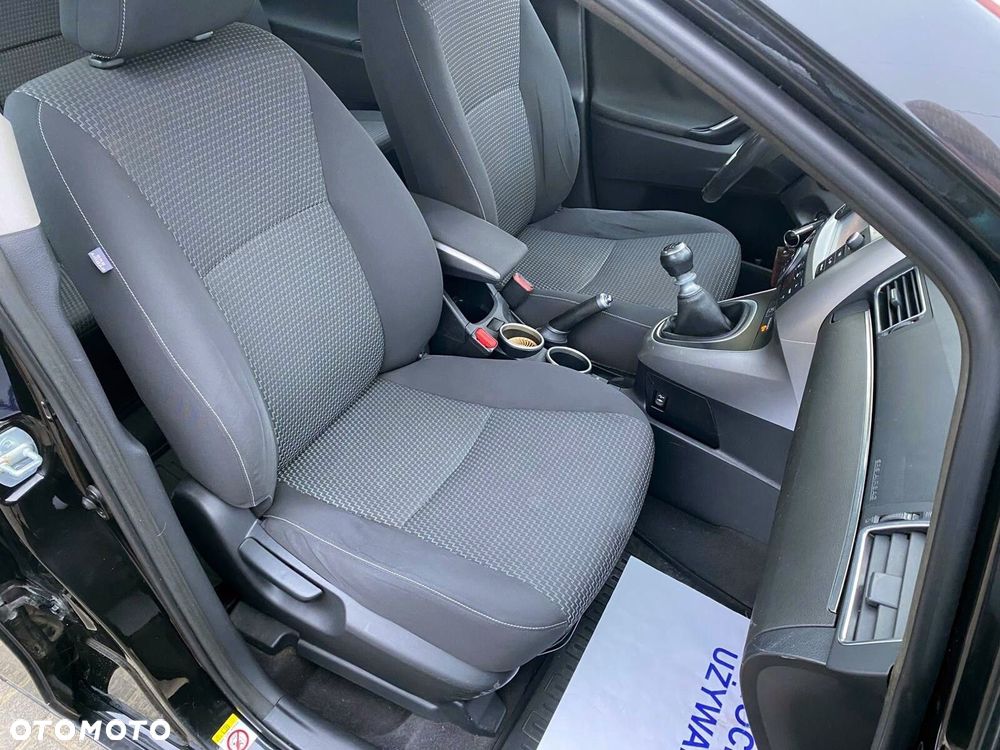 Toyota Verso 1.8 Premium 7os EU6 - 16