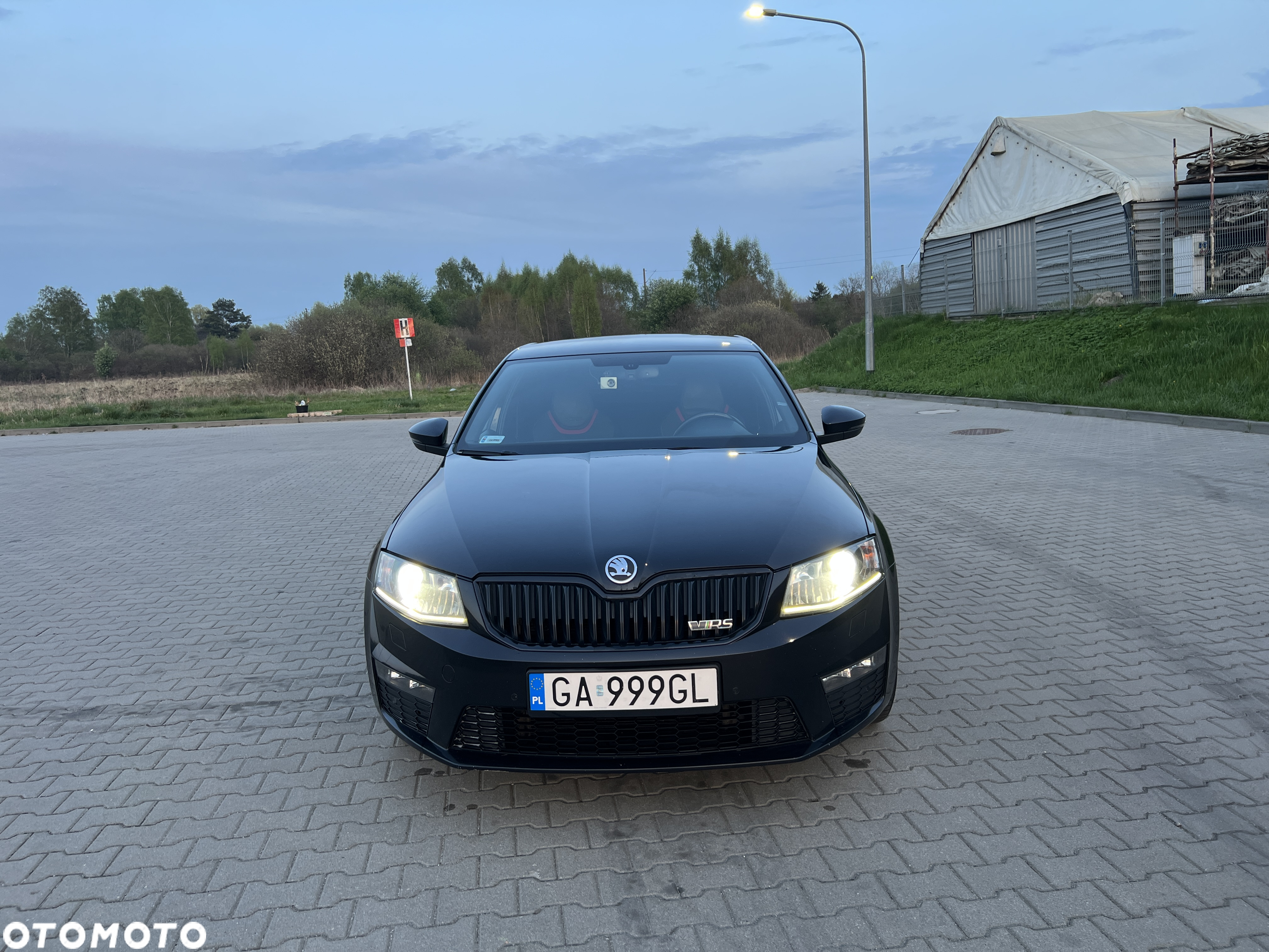 Skoda Octavia 2.0 TSI RS - 2