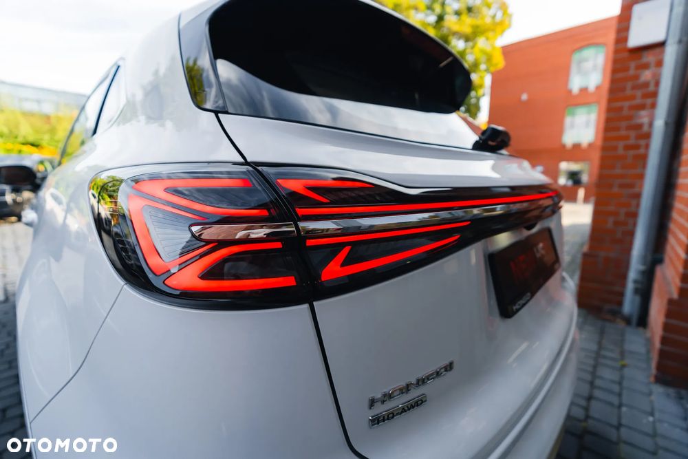 Hongqi HS5 2.0T Executive AWD - 8