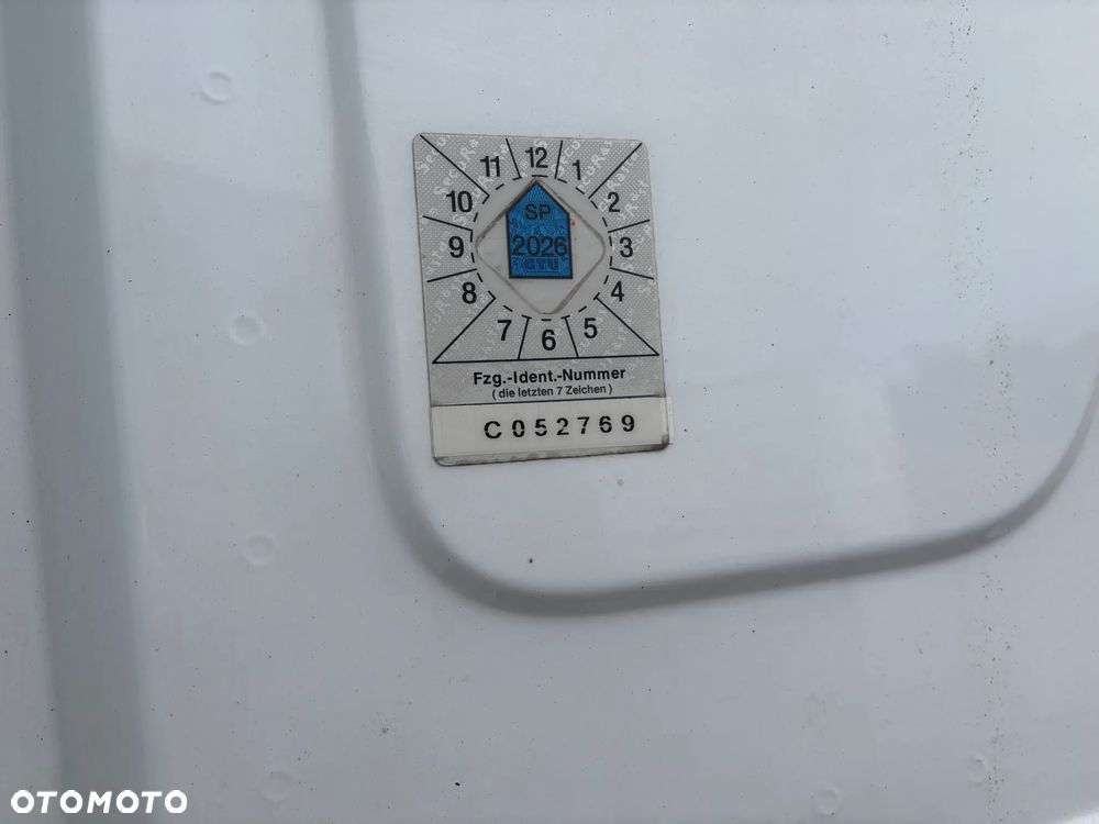 Mercedes-Benz 1845 - 5