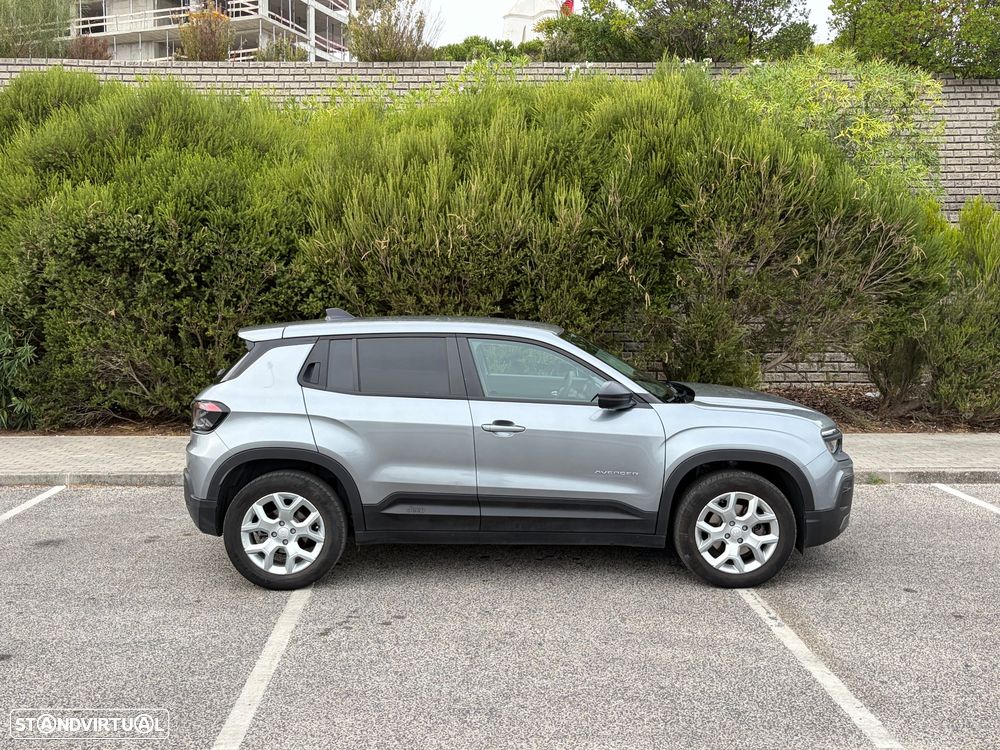 Jeep Avenger 54 kWh Longitude - 8
