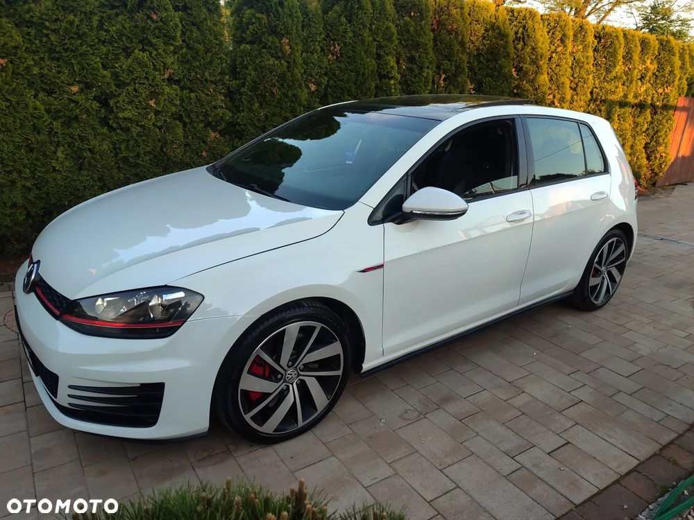 Volkswagen Golf GTI (BlueMotion Technology) DSG - 29