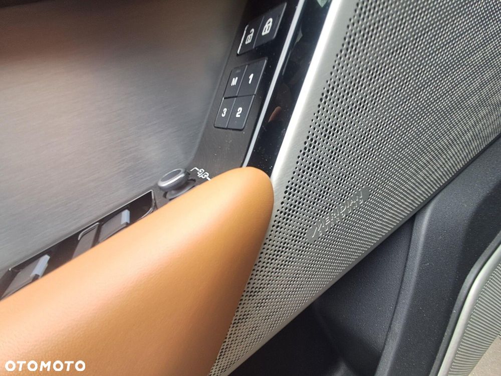 Land Rover Range Rover Velar - 29