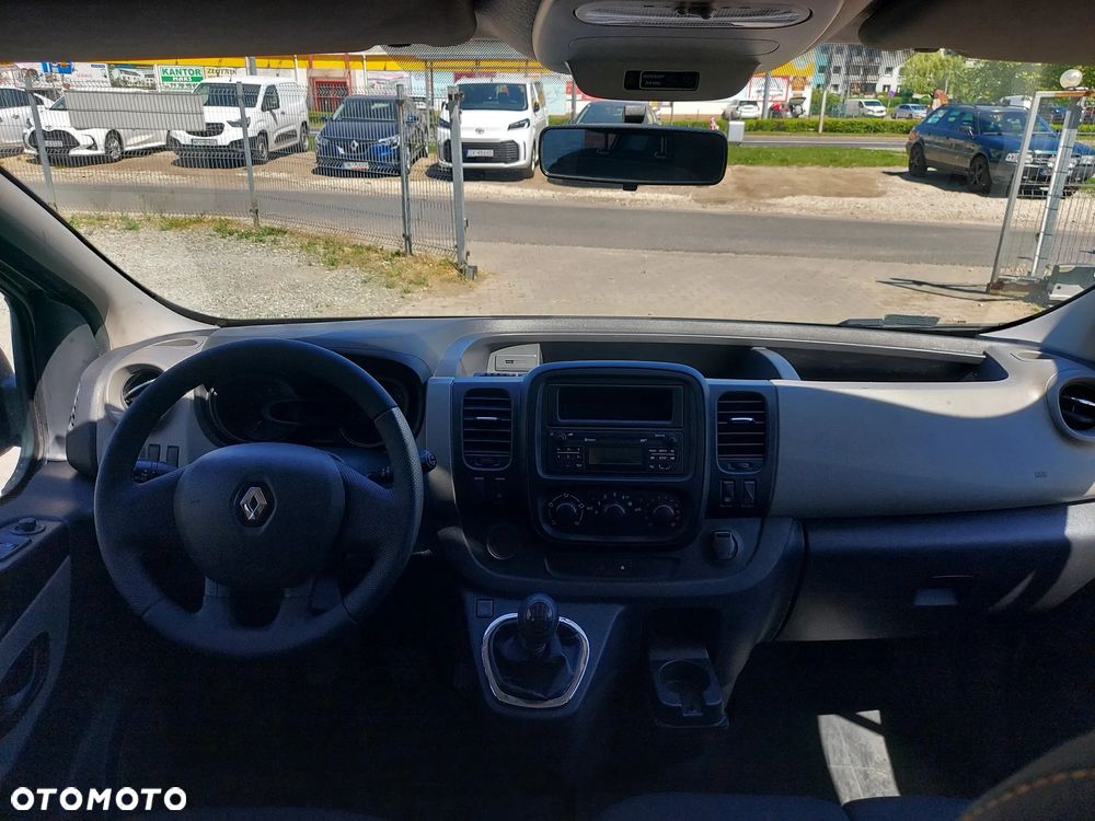 Renault Trafic - 13