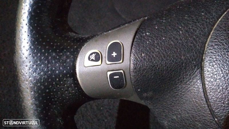 Volante Alfa Romeo 147 (937_) - 3