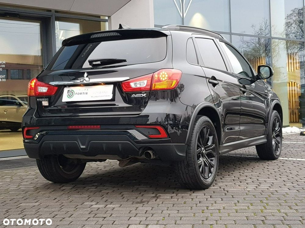 Mitsubishi ASX 1.6 Black Edition - 8