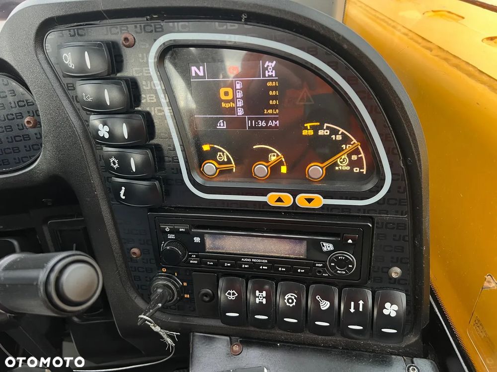 JCB 526-56 AGRI TURBO - 12