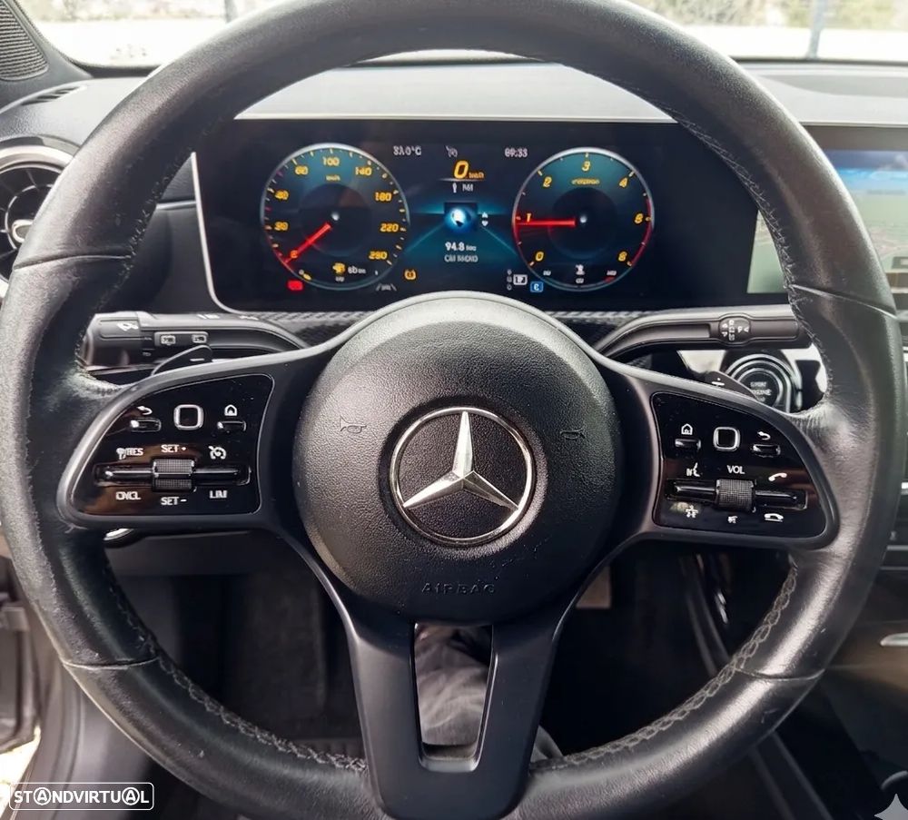 Mercedes-Benz A 180 d 7G-DCT - 8