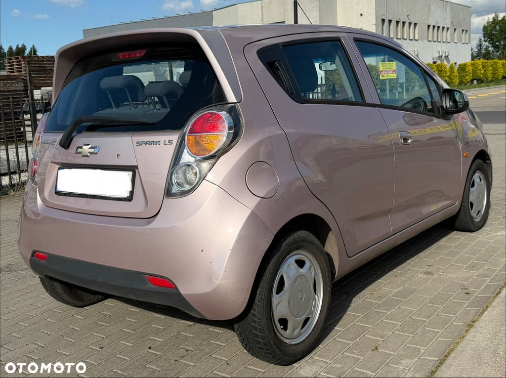 Chevrolet Spark 1.0 LS A/C - 4
