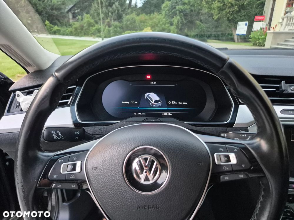 Volkswagen Passat 2.0 TDI BMT Highline - 18