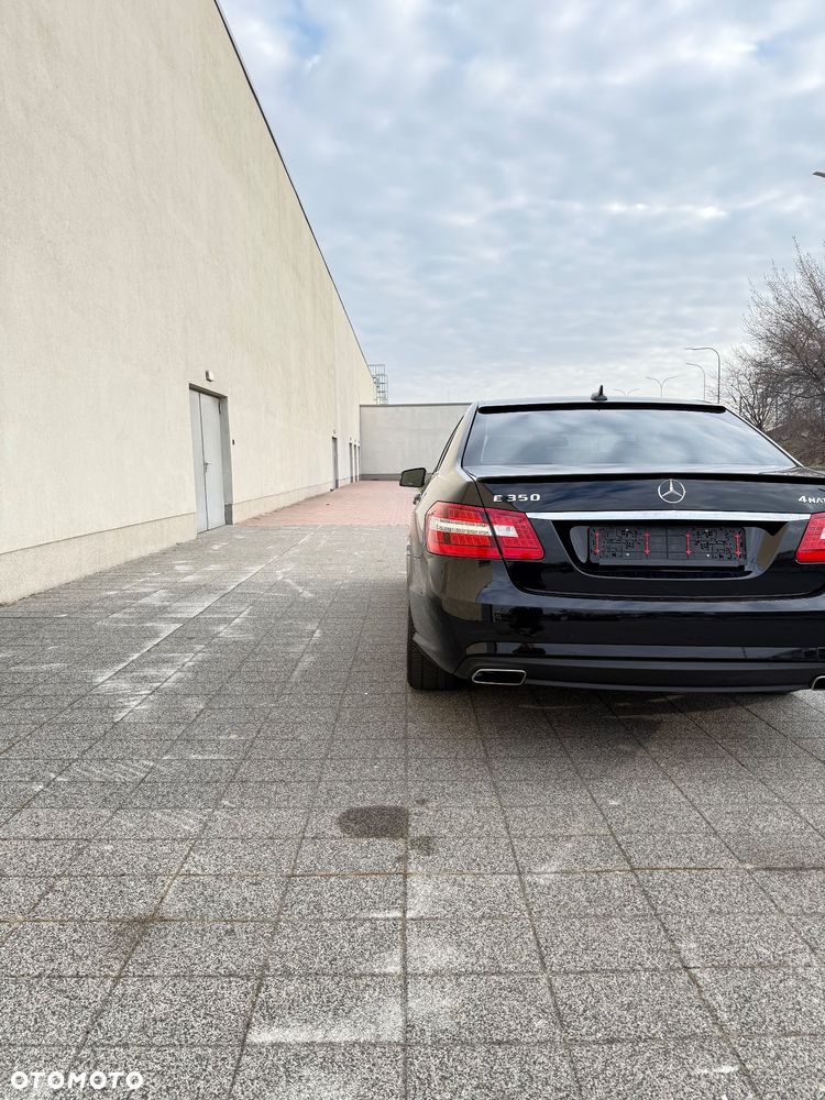 Mercedes-Benz Klasa E 350 4Matic Avantgarde Sport Edition AMG - 16