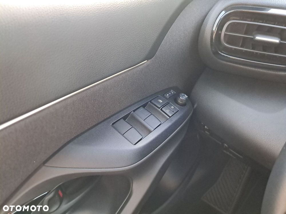 Toyota Yaris Cross Hybrid 1.5 Style - 22