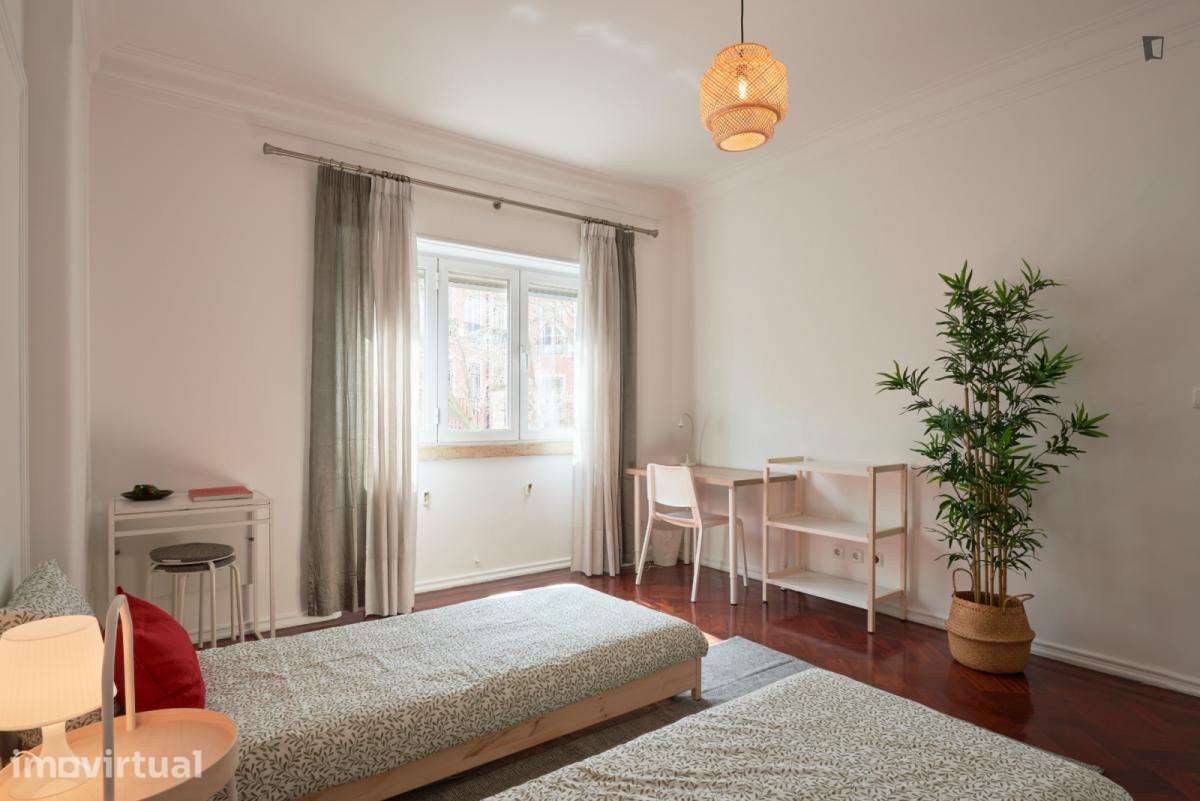 Quarto - localizado em Arroios Lisbon - Grande imagem: 3/25
