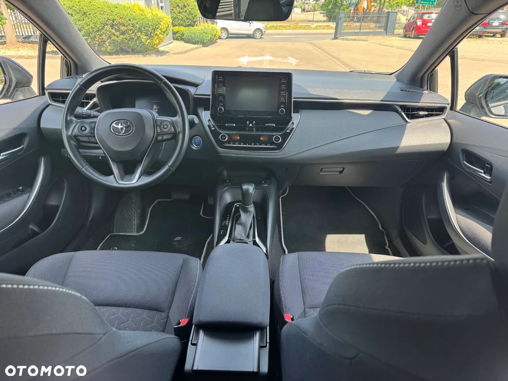 Toyota Corolla 1.8 Hybrid GPF Comfort - 8