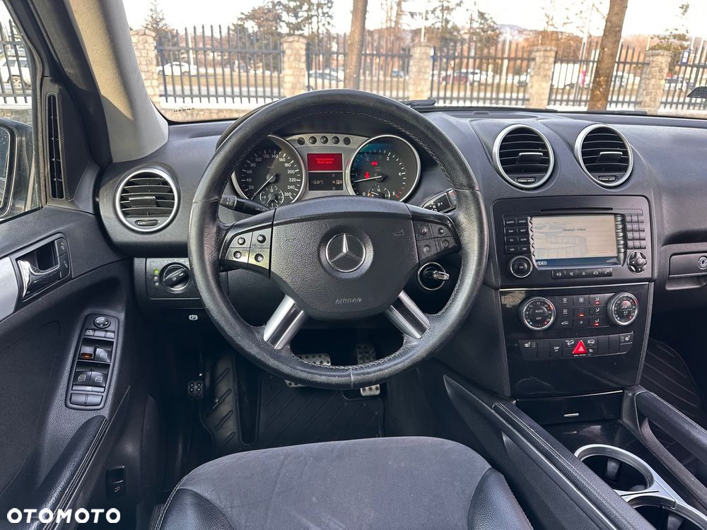 Mercedes-Benz ML 320 CDI 4Matic 7G-TRONIC - 7