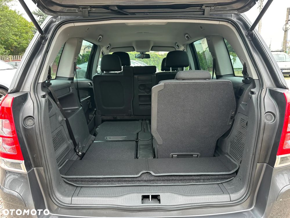 Opel Zafira - 31