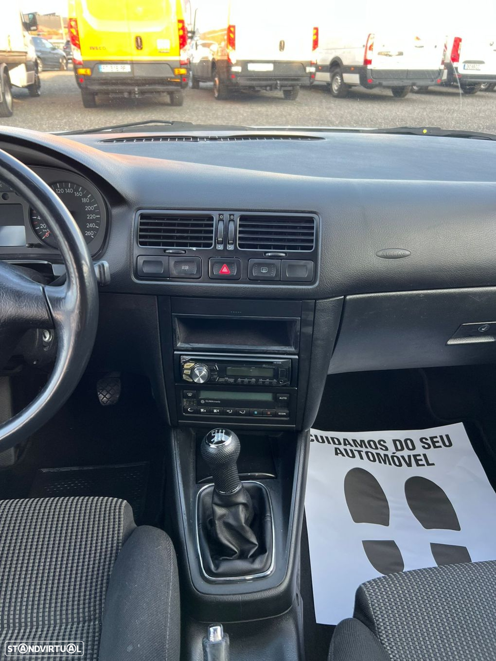 VW Bora 1.9 TDi Highline - 9
