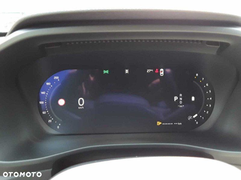 Volvo XC 40 B3 B DKG Plus Black Edition - 13