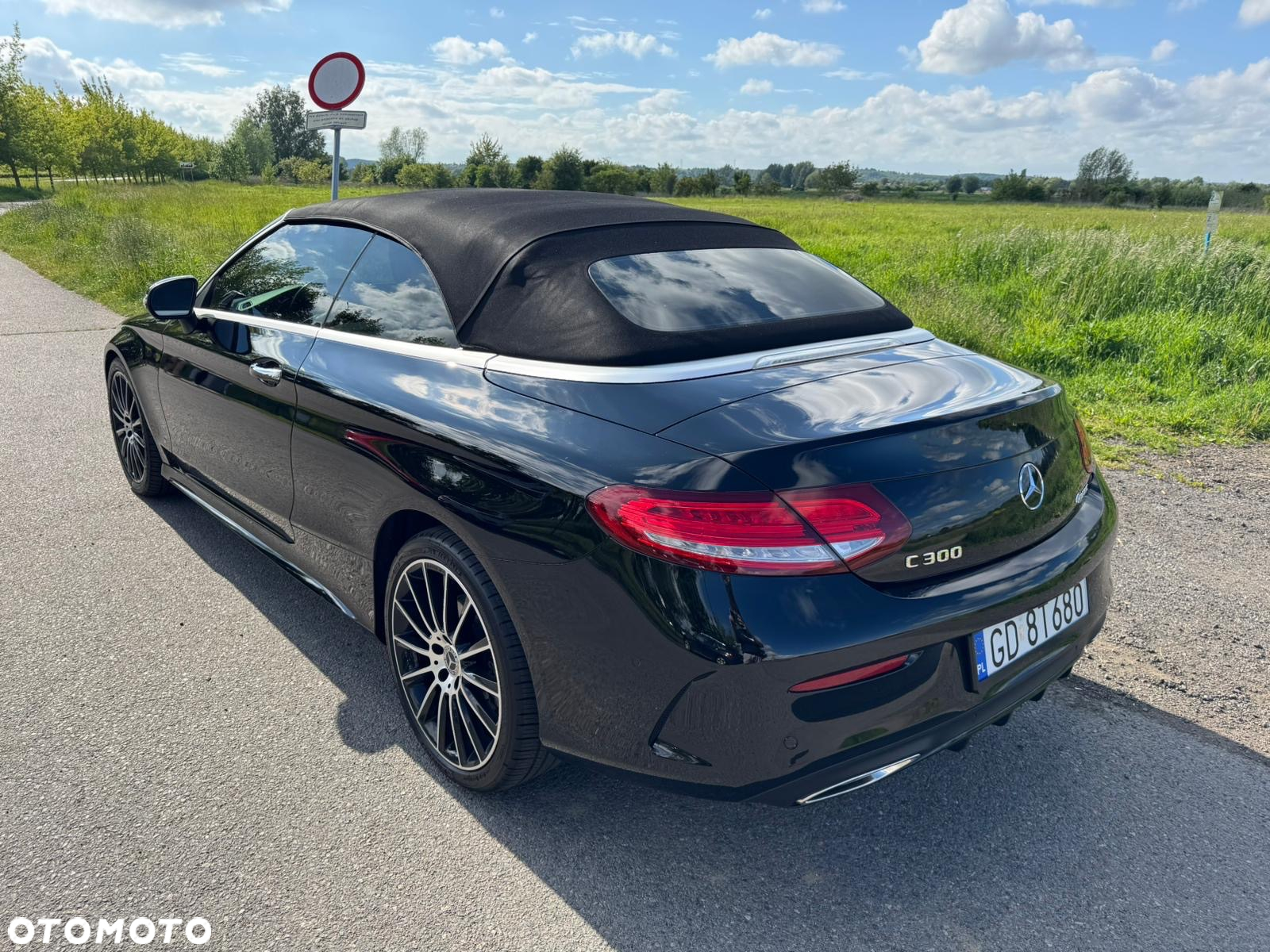Mercedes-Benz Klasa C 300 Cabrio 9G-TRONIC AMG Line - 6